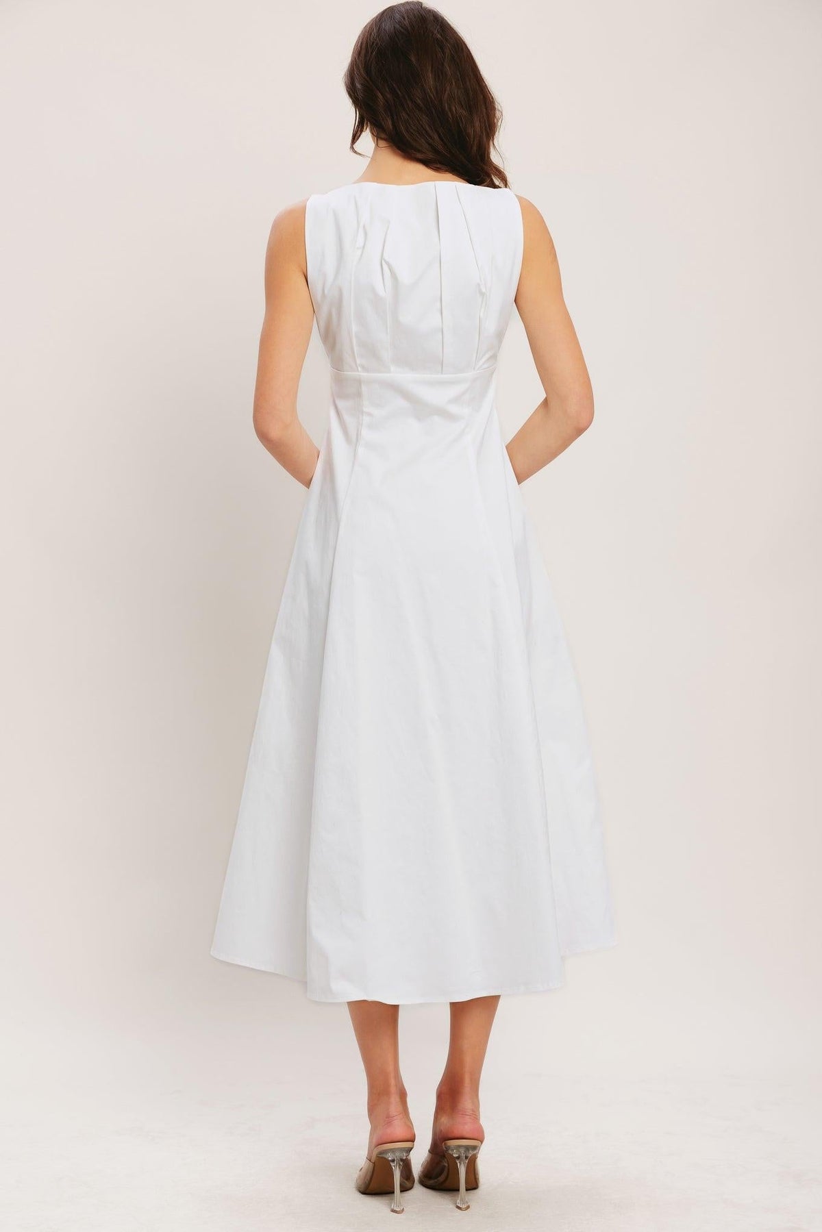 VESTIDO MIDI TEJIDO PARA BRUNCH JUNTO AL MAR