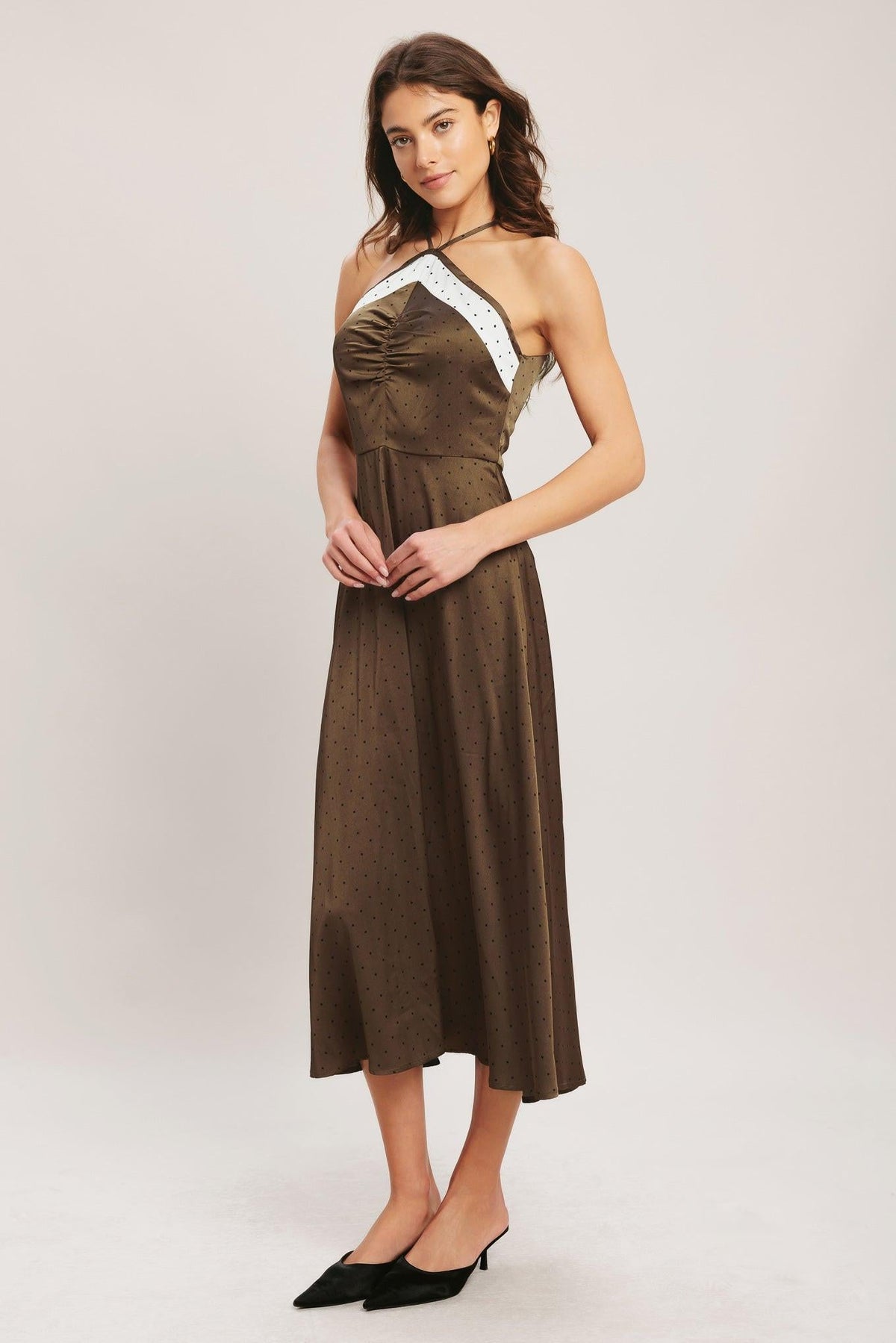 VESTIDO MIDI DE SATÉN TEJIDO ESPRESSO CHIC