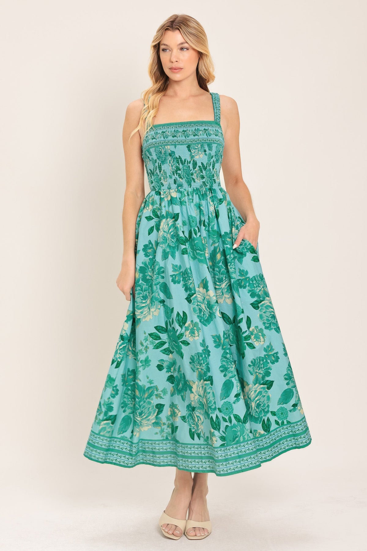 VESTIDO MIDI TEJIDO MINT PARADISO