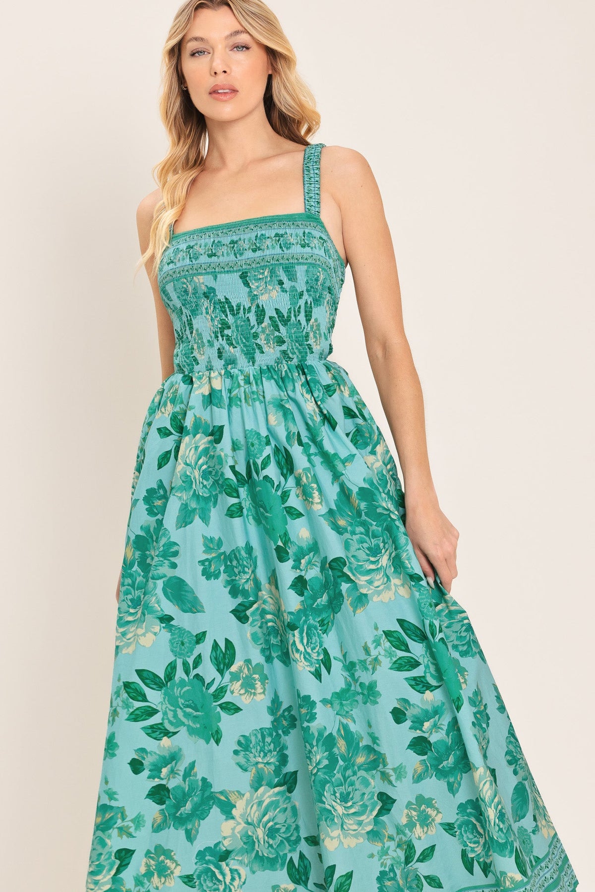 VESTIDO MIDI TEJIDO MINT PARADISO