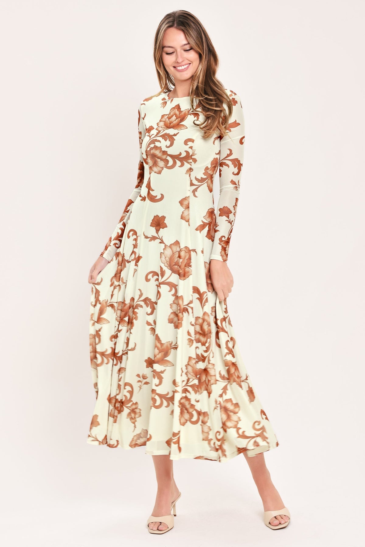 VESTIDO MIDI DE TUL ELÁSTICO CON ESTAMPADO HEIRLOOM FLOWERS