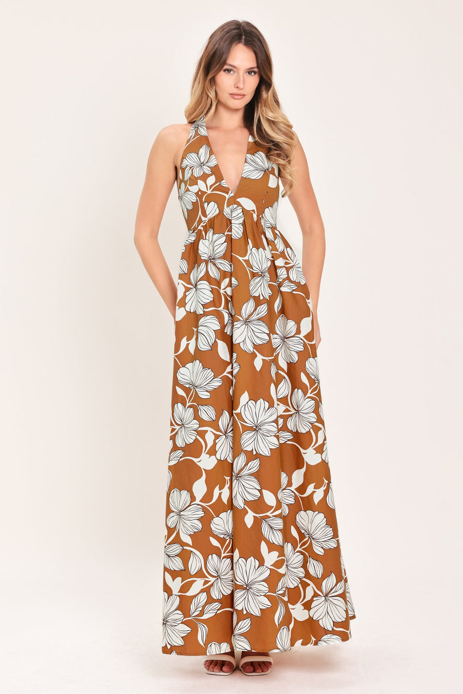 GOLDEN ISLE FLORAL WOVEN MAXI DRESS