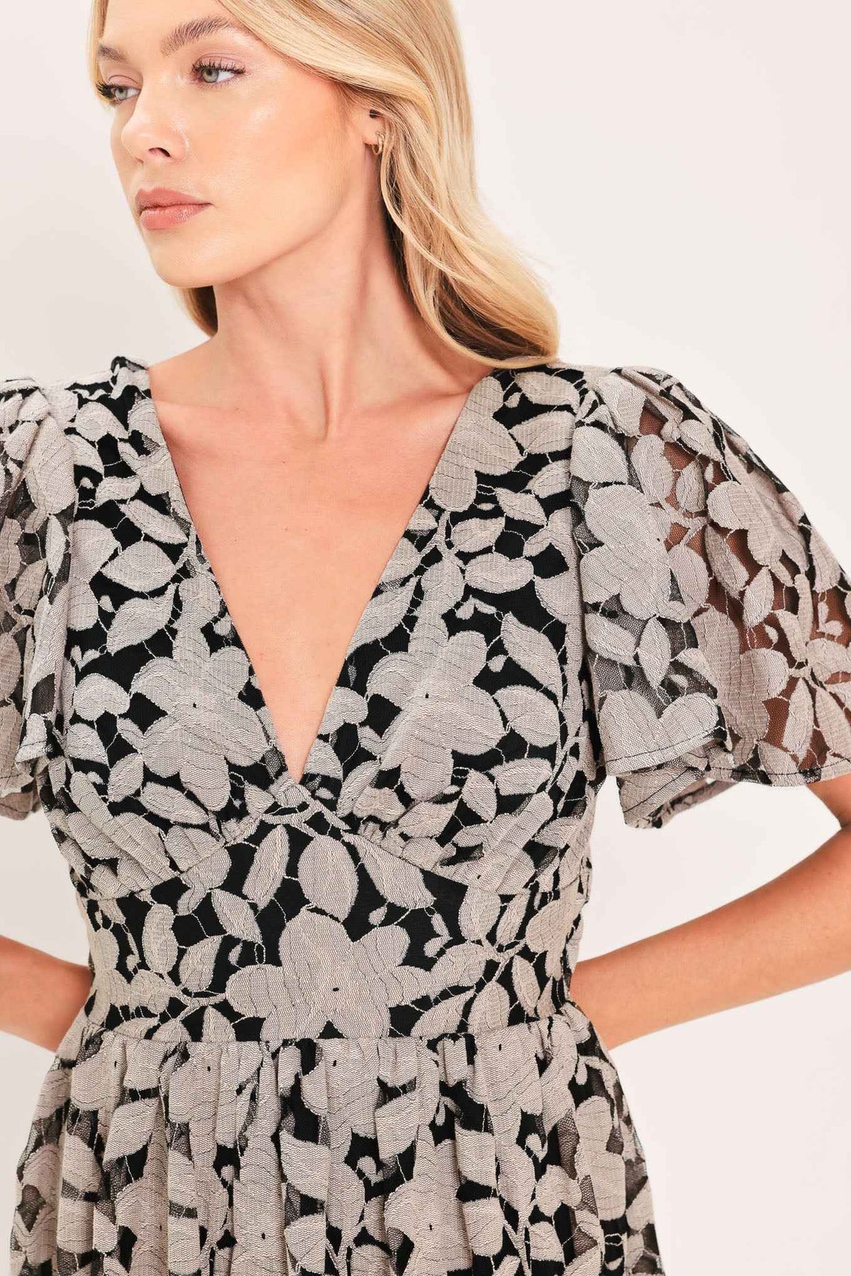 ASHEN FLORAL MAJESTY WOVEN LACE MIDI DRESS