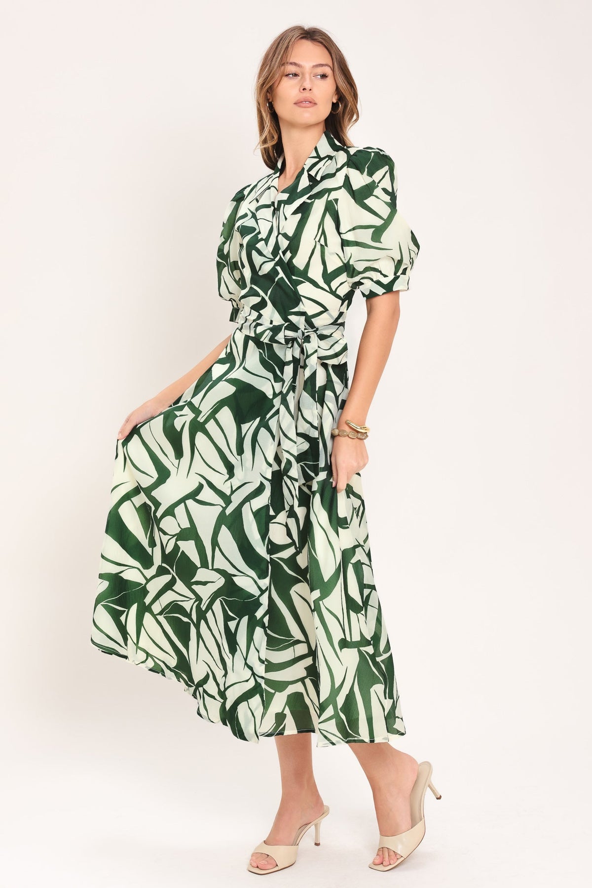 VESTIDO MIDI TIPO WRAP DE TEJIDO BOTANICAL BREEZE