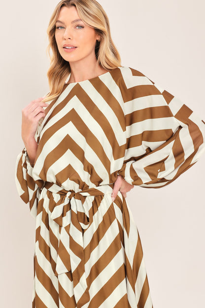 RESORT CHEVRON WOVEN MAXI DRESS