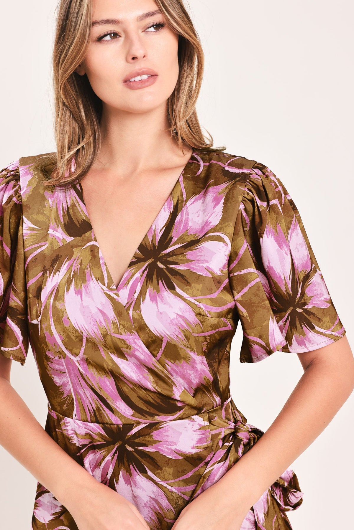 VESTIDO LARGO TIPO WRAP DE TELA TEJIDA VIOLET GARDEN DRIFT