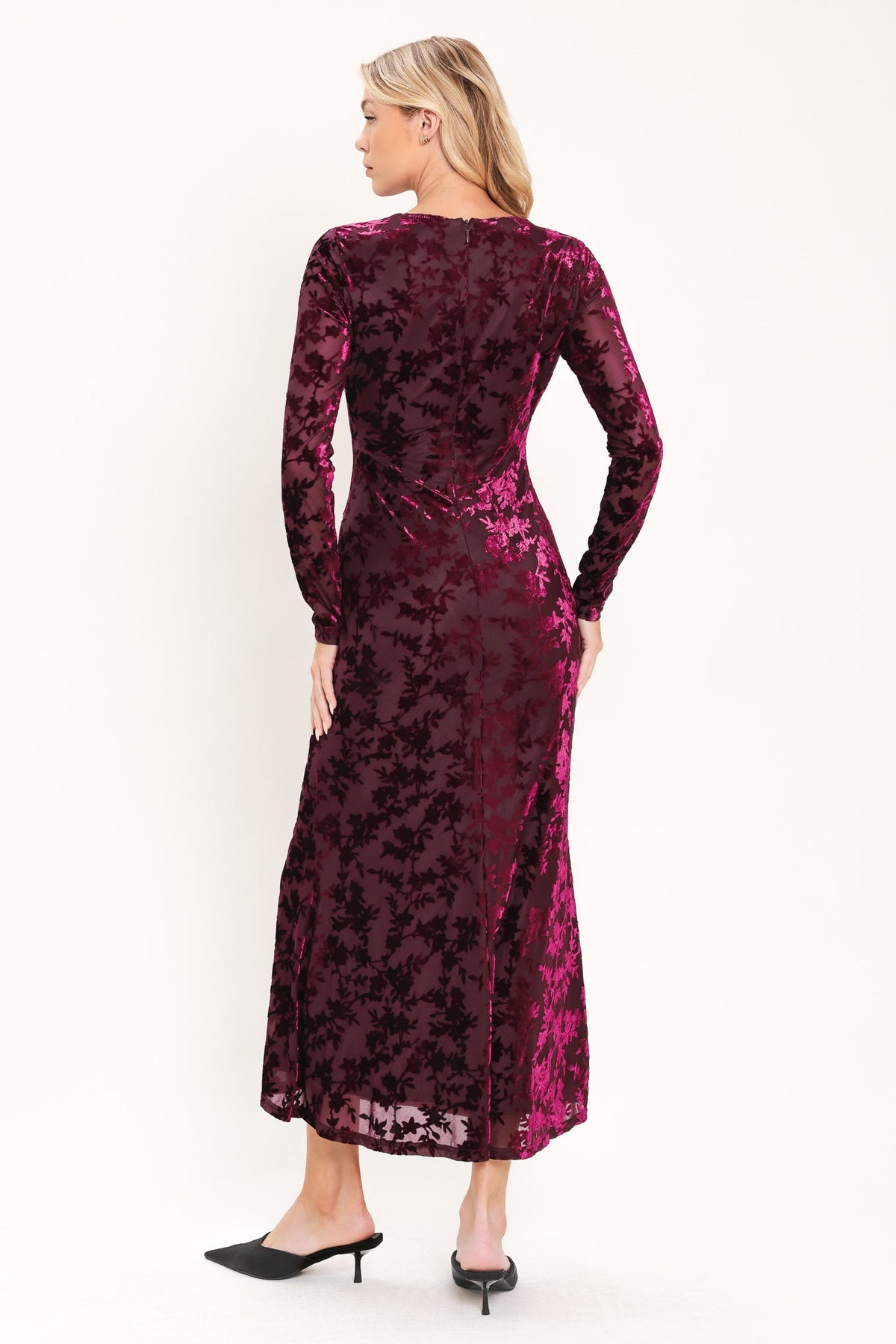 VESTIDO MIDI DE TERCIOPELO CABERNET FLORAL MUSE