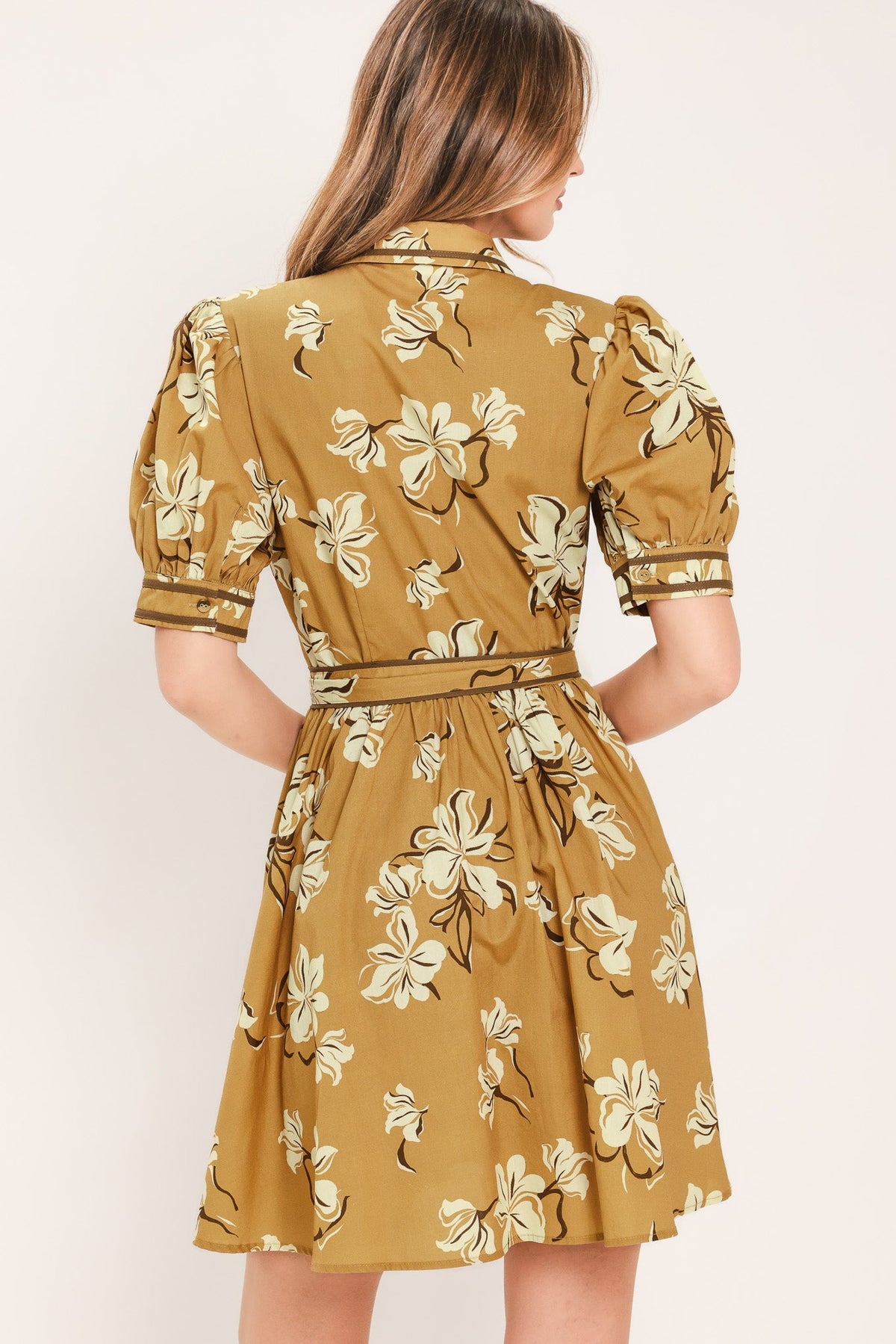VESTIDO CAMISERO CORTO TEJIDO SUNWARM FLORAL CHARM