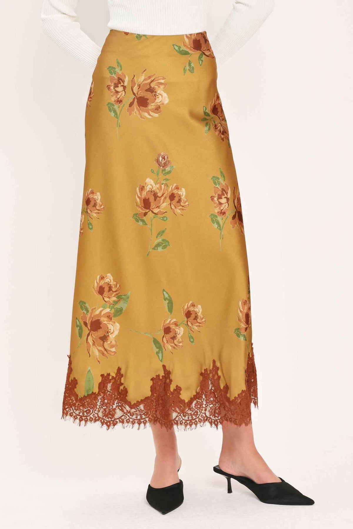 COUNTRYSIDE CHARM CAMEL PRINTED LACE-HEM MIDI SKIRT