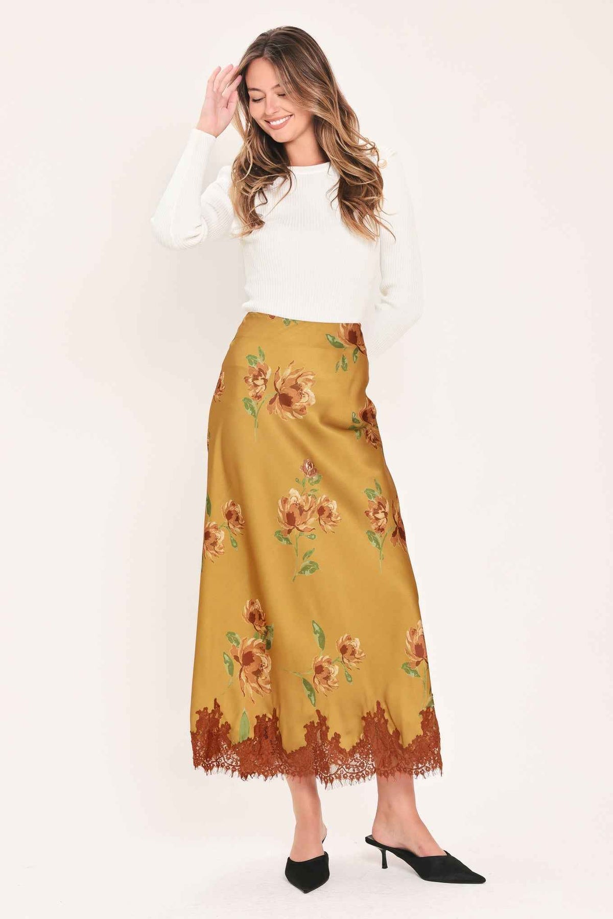 COUNTRYSIDE CHARM CAMEL PRINTED LACE-HEM MIDI SKIRT
