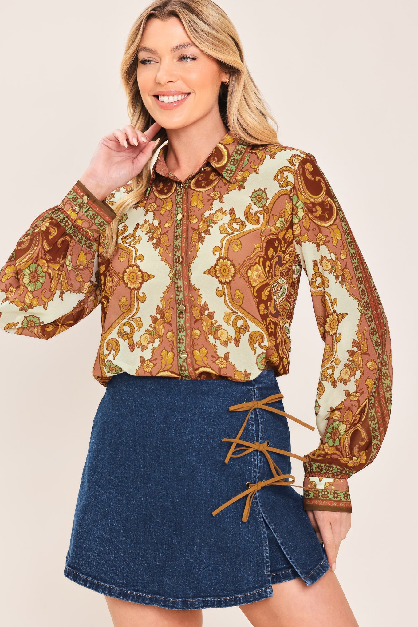 FALDA-SHORT DE MEZCLILLA RETRO CAFÉ