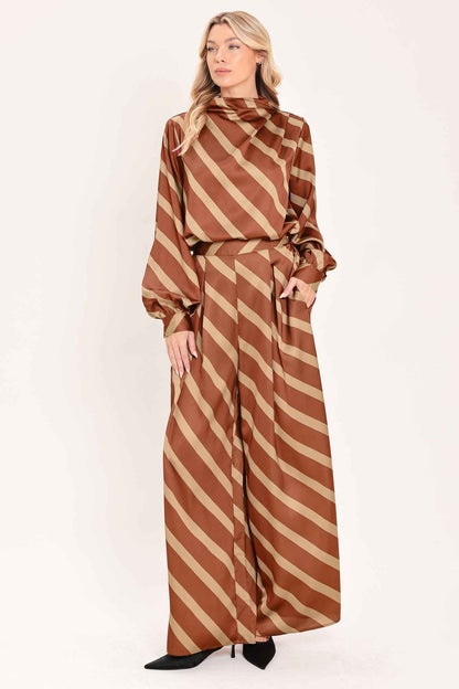 TOFFEE DIAGONAL FLOW WOVEN WIDE LEG PANTS