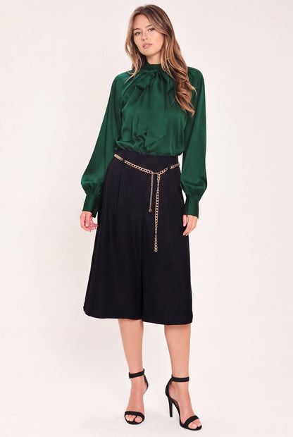 NIGHT OUT CHAIN BELTED CULOTTE PANTS