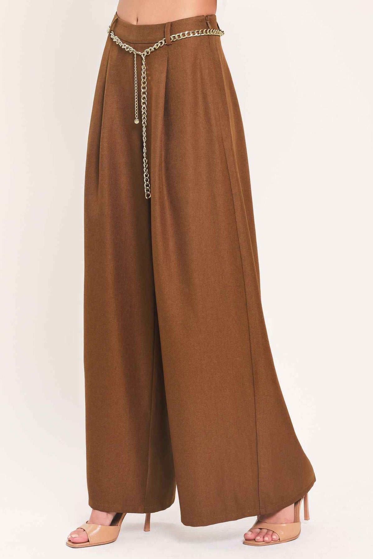 UPTOWN MOMENT CHAIN BELTED WIDE LEG PANTS
