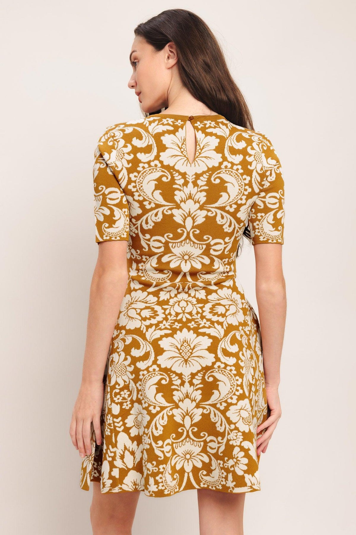 VESTIDO CORTO DE PUNTO AMBER BLOOM
