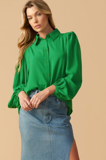 GREEN