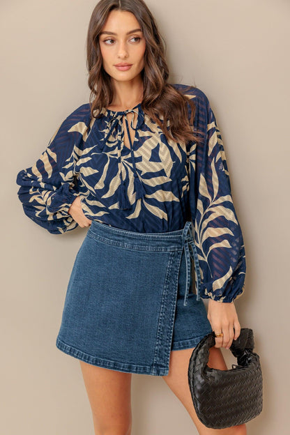 MIDNIGHT WALK  WOVEN TOP