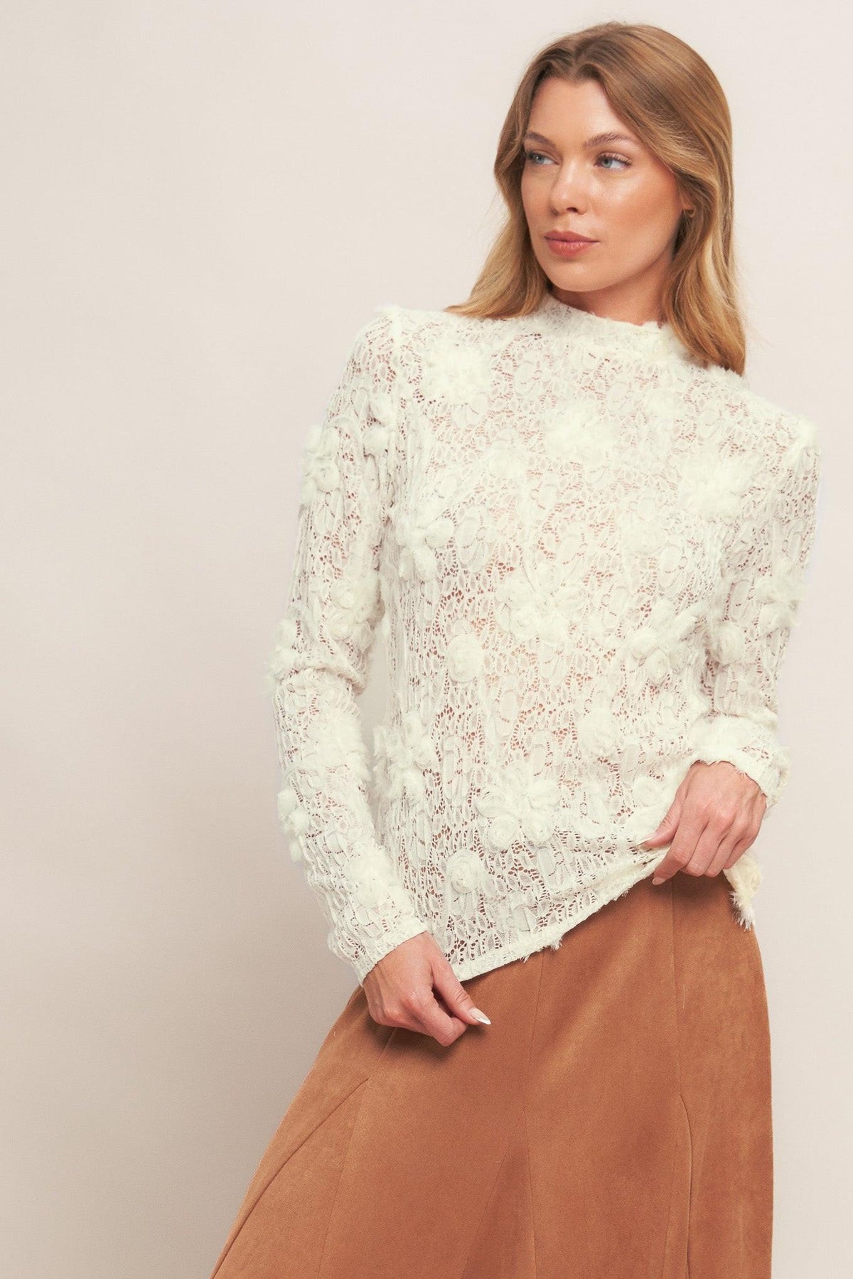 TOP DE JERSEY FLORAL TRANSPARENTE ROMÁNTICO