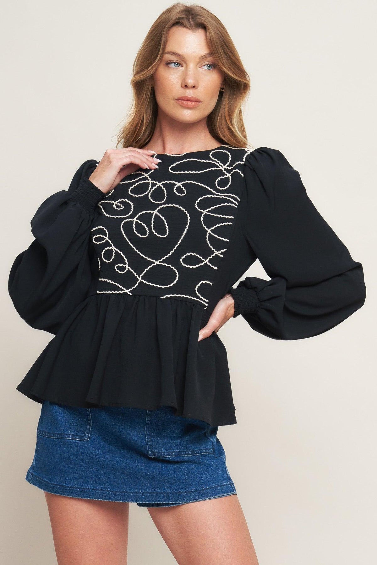 BLACK CANVAS WOVEN TOP