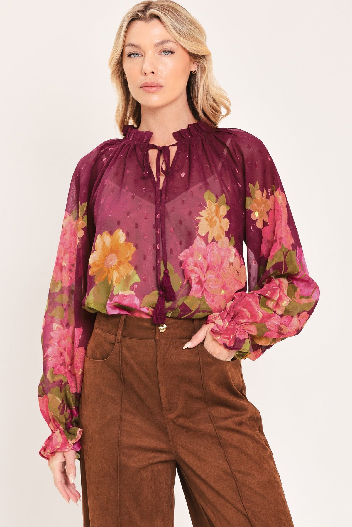 TOP TEJIDO FLORA ROMÁNTICA
