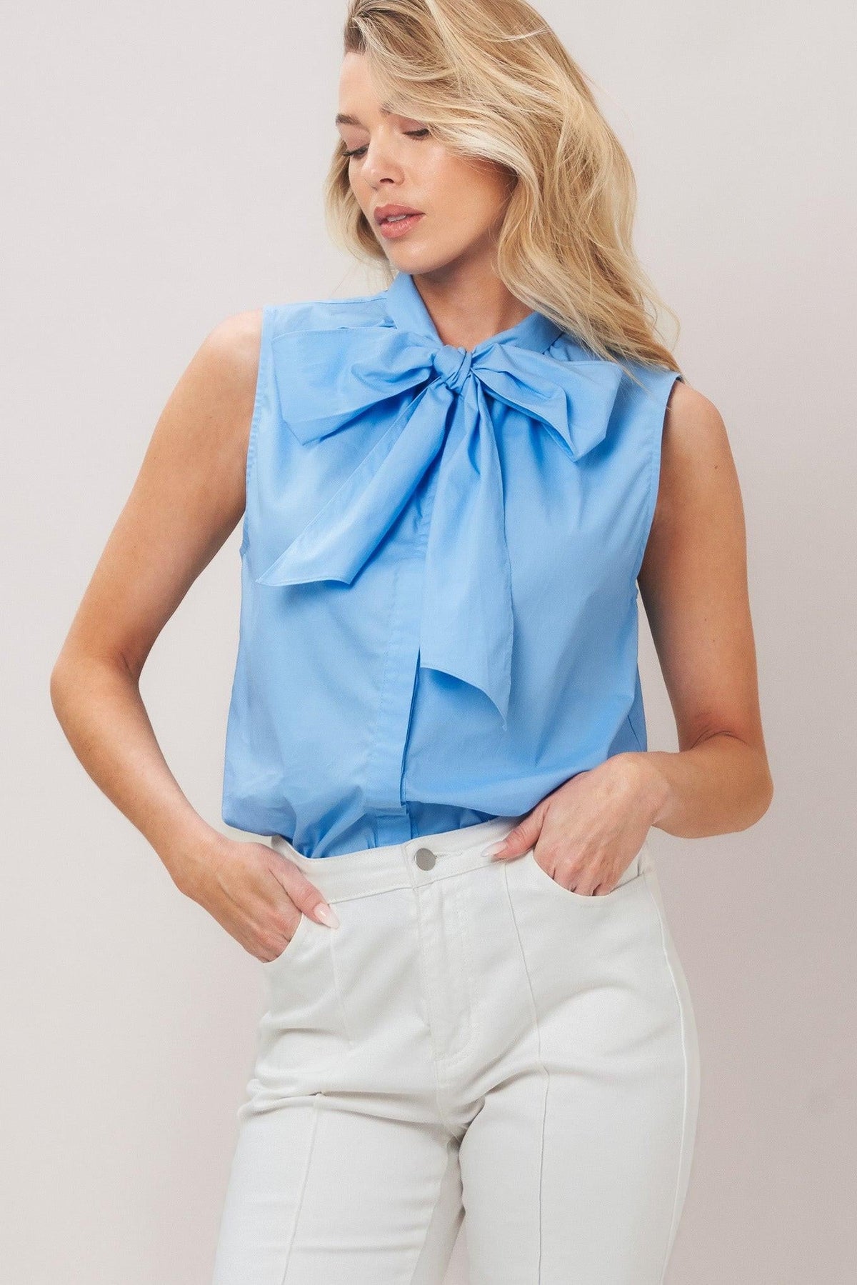 ELEGANT SKY WOVEN TOP