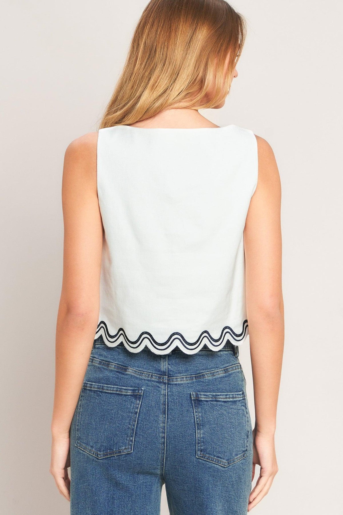 URBAN WAVE WOVEN TOP