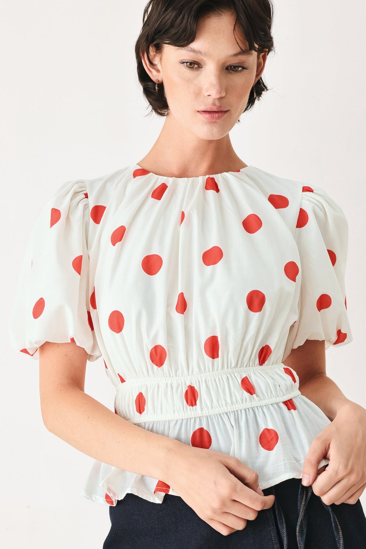 BLUSA TEJIDA CON ESTAMPADO DE LUNARES CHERRY KISS