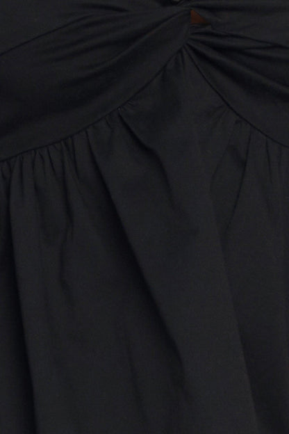 SLEEK TEMPTATION WOVEN TOP