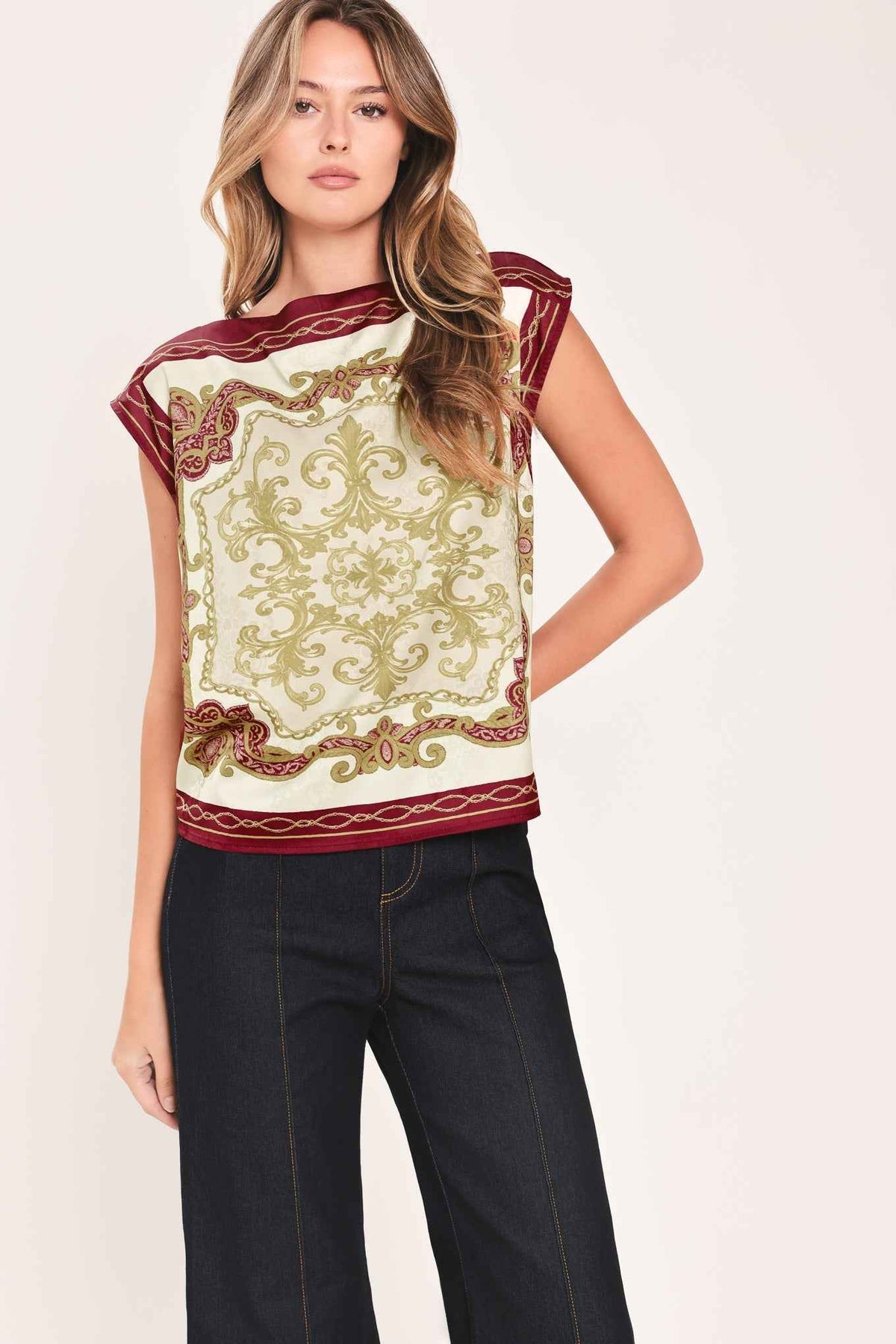 VINTAGE VINE BURGUNDY PRINTED WIDE-NECK TOP