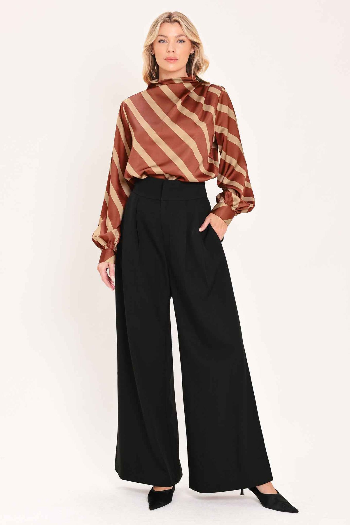 TOFFEE DIAGONAL FLOW WOVEN TOP