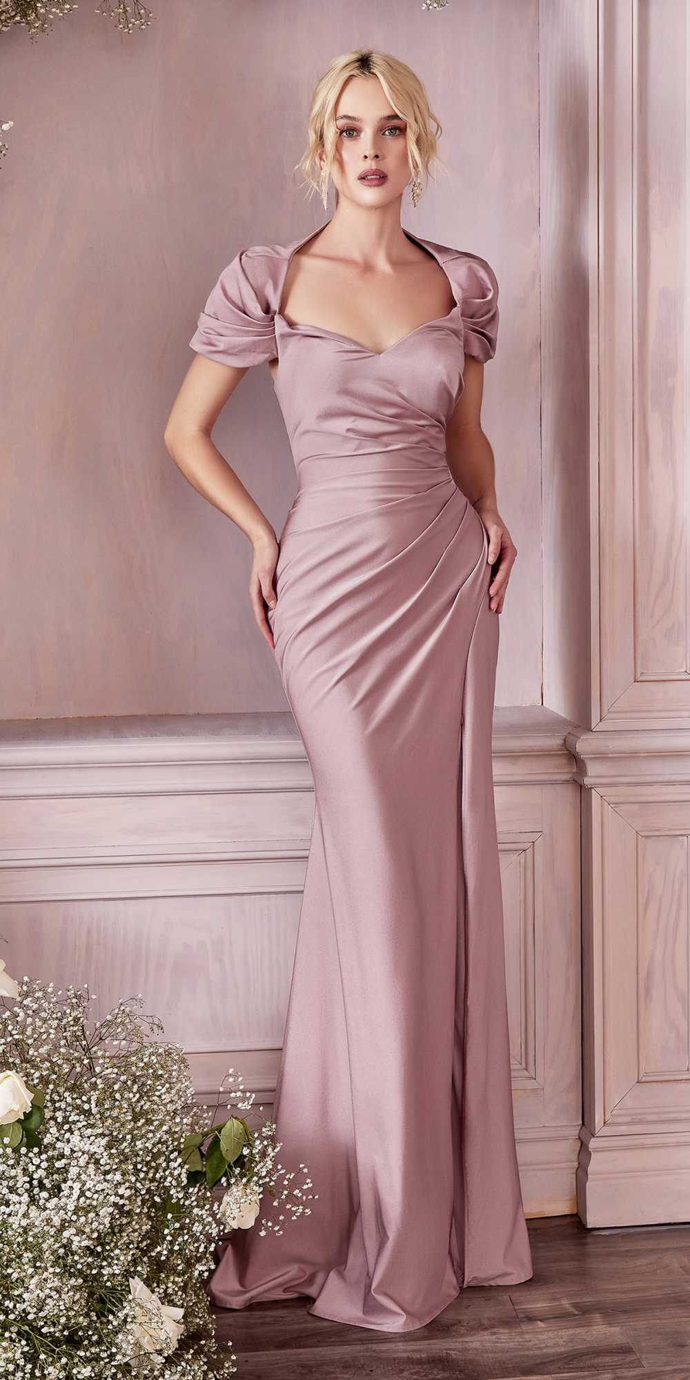 Cinderella Divine KV1061 Vestido Largo Ajustado de Manga Corta con Chal