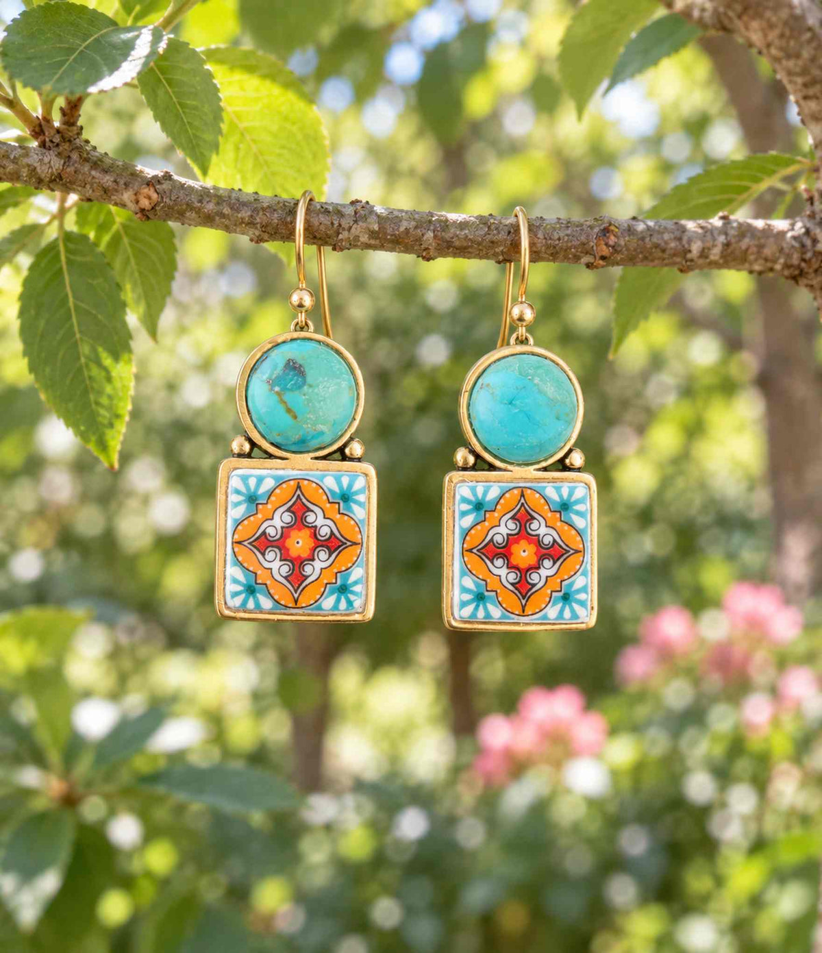 Pendientes de Talavera con gota azul turquesa y dorada