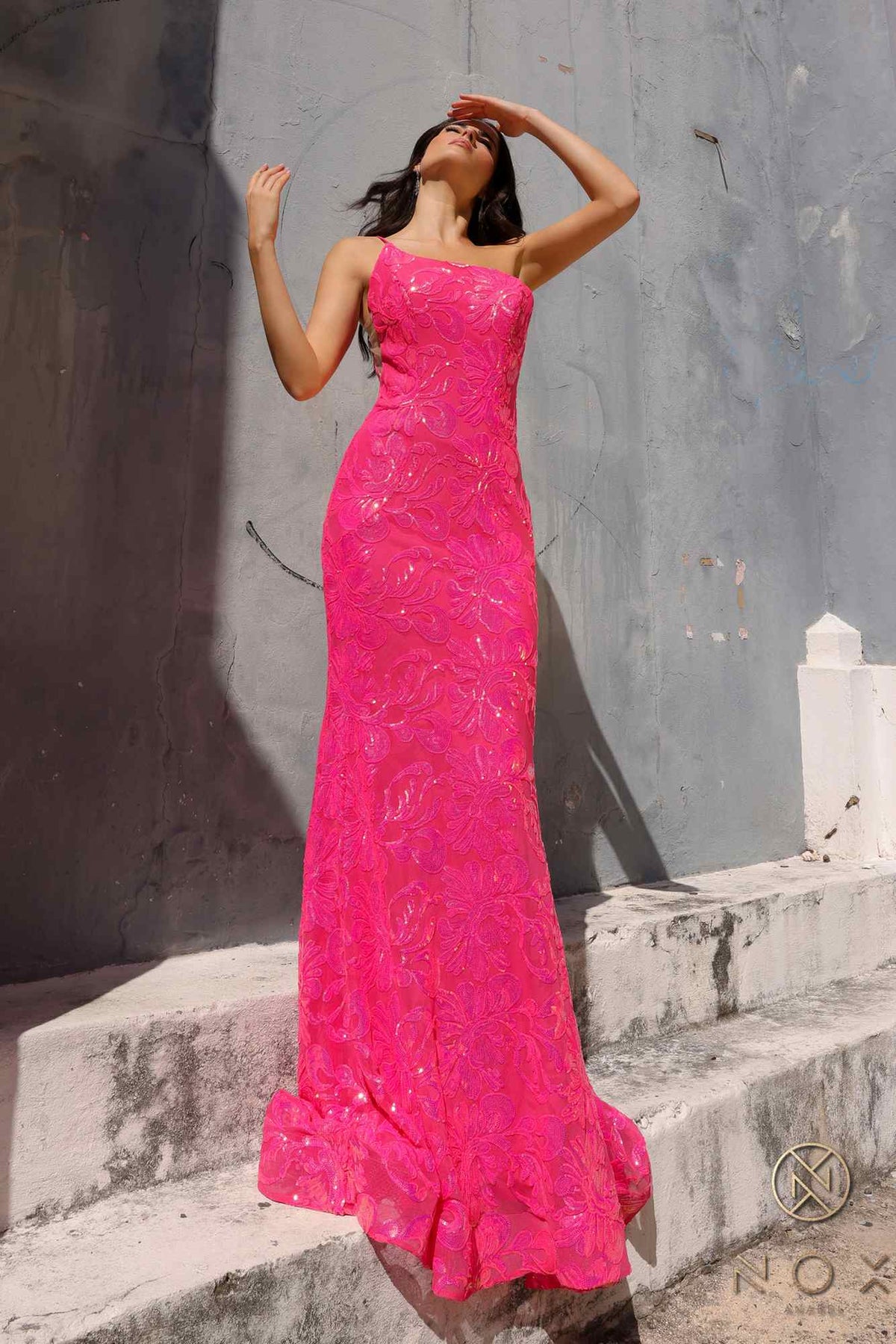 Nox Anabel R1308 Vestido largo de noche sirena con un hombro y estampado floral de lentejuelas