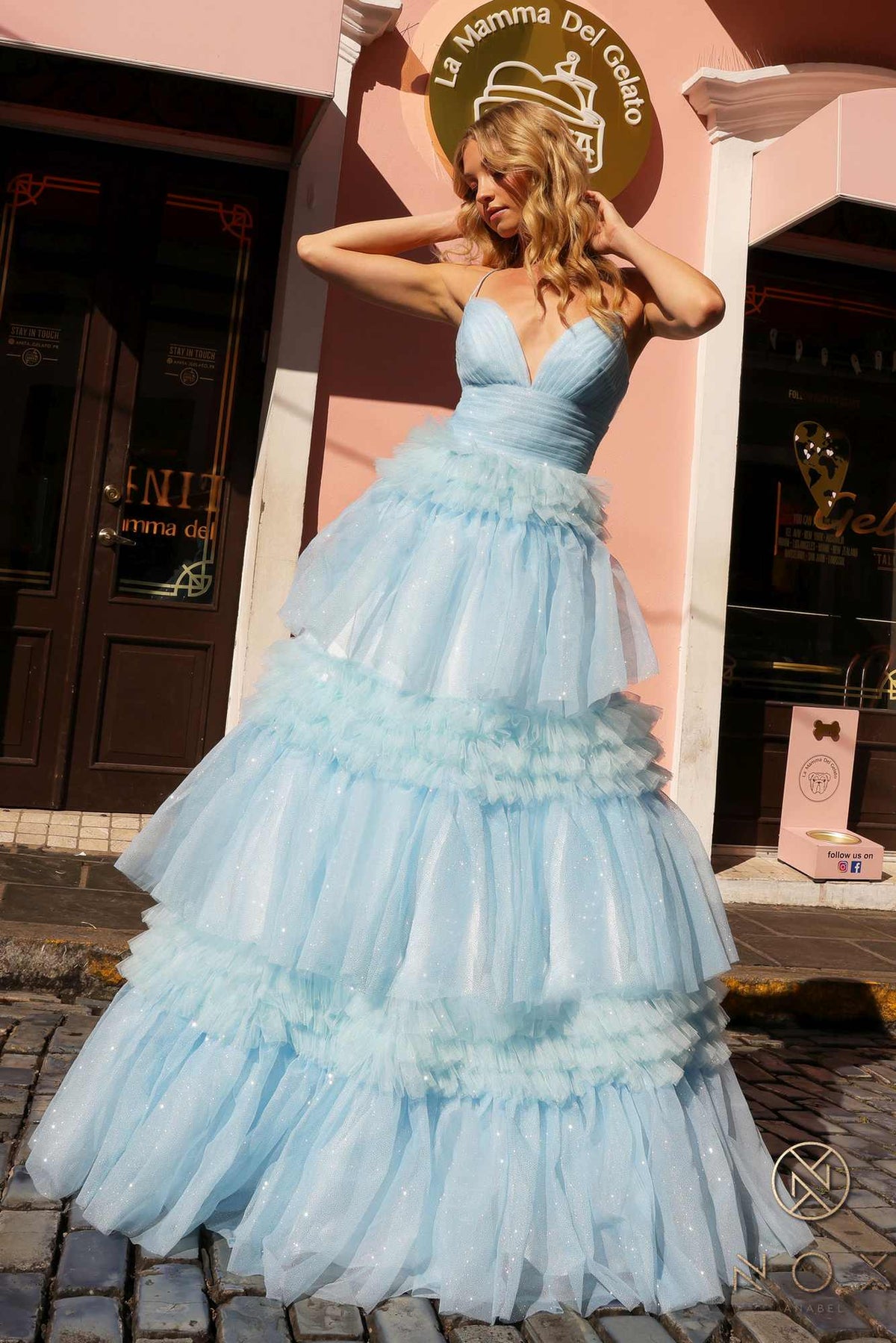 Vestido largo de noche sin mangas con volantes y falda de volantes escalonados, modelo Anabel R1316
