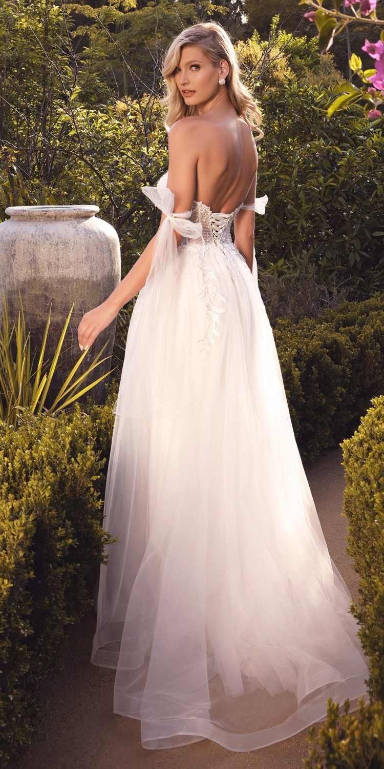 Cinderella Divine CD964W Vestido de novia con corsé deshuesado línea A