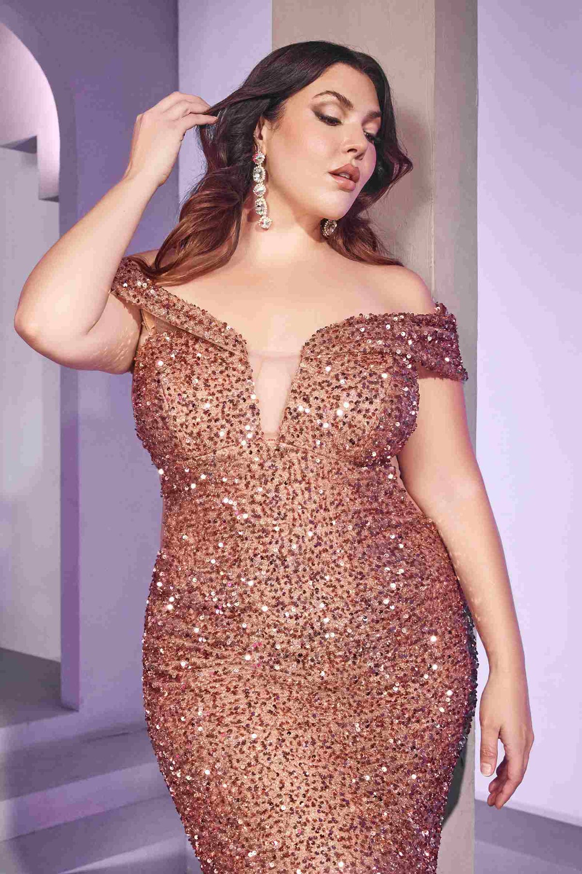 Cinderella Divine CD975 Vestido Largo de Fiesta de Sirena con Lentejuelas y Hombros Caídos