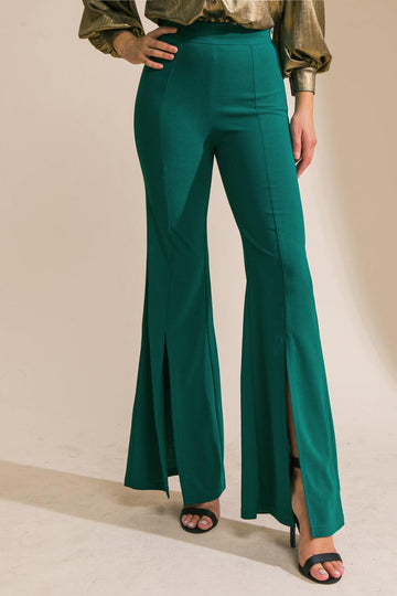 GREEN