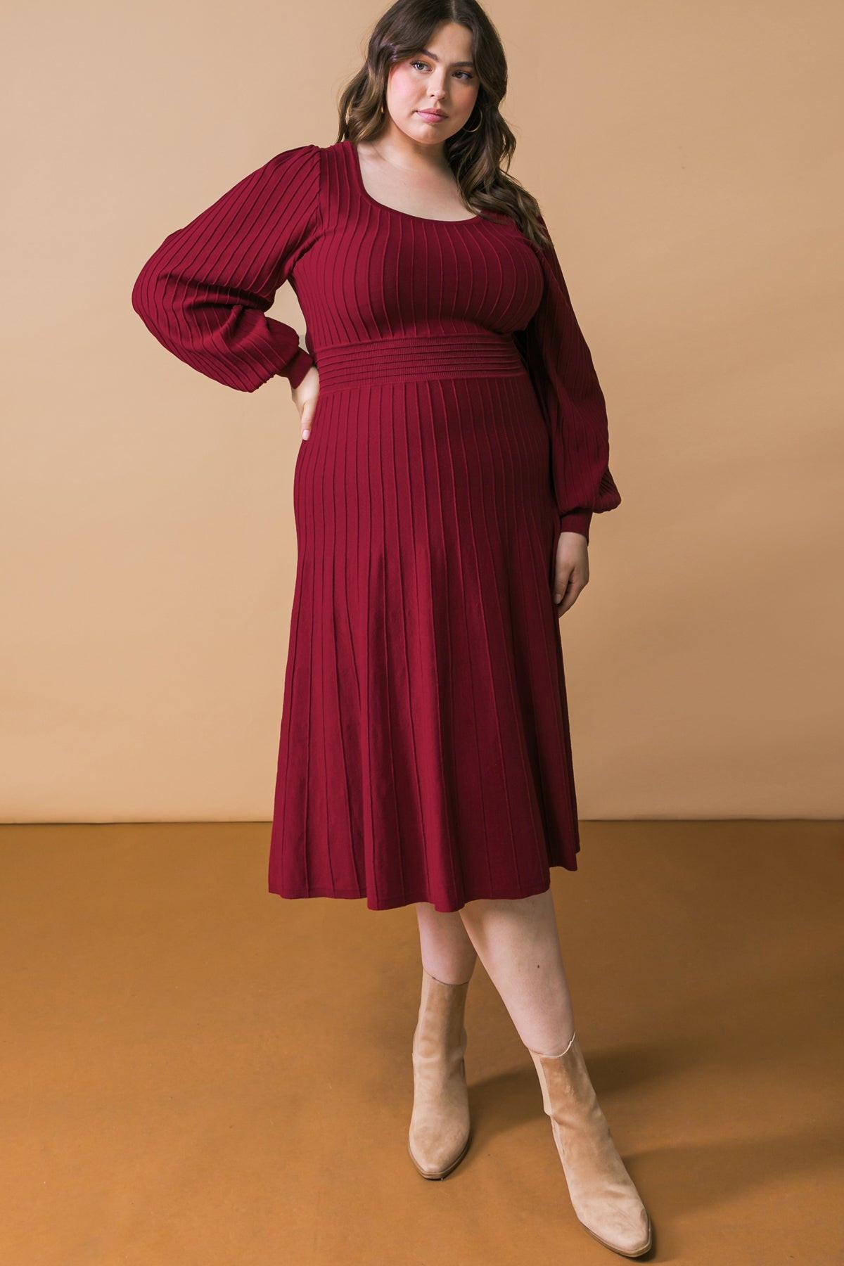 VESTIDO MIDI DE PUNTO CON LEMA "KEEP LOOKING UP"