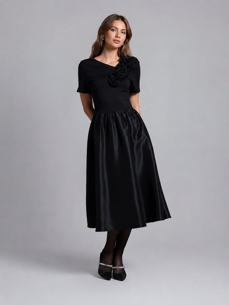 Vestido de mujer Gracia Fashion en tejido de satén y algodón con aplicación floral