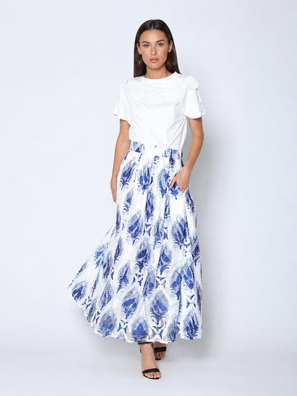 Flower Applique Solid Color T-Shirt