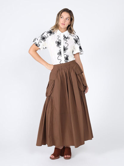 Flower stitch puffed sleeve shirt