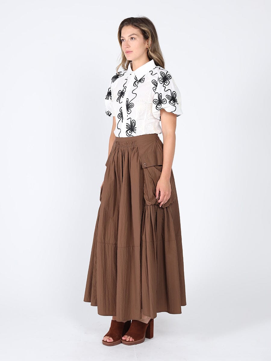 Flower stitch puffed sleeve shirt