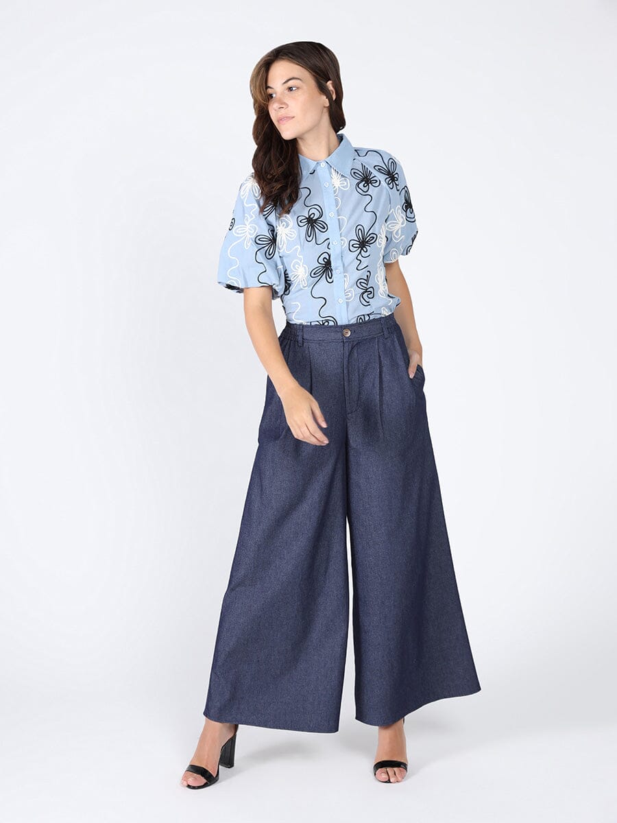 Flower stitch puffed sleeve shirt