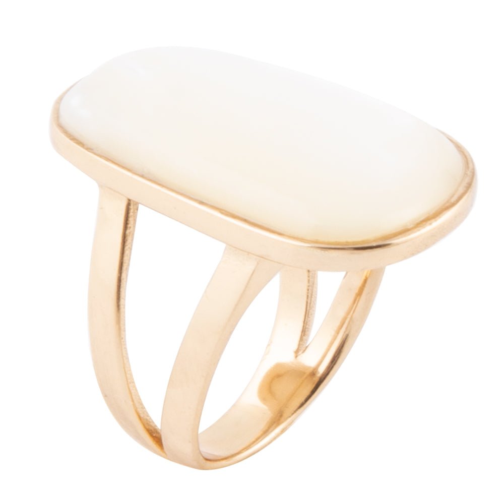 High Class White Mother of Pearl Golden Ring