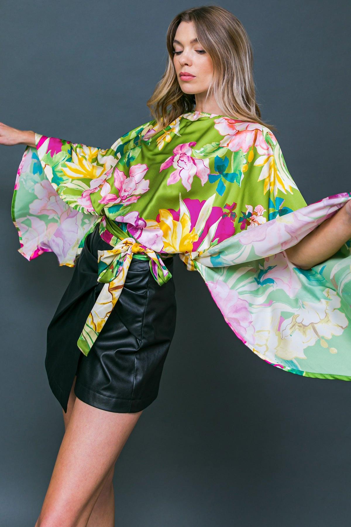TOP TEJIDO CON PRESENCIA EXTRAVAGANTE