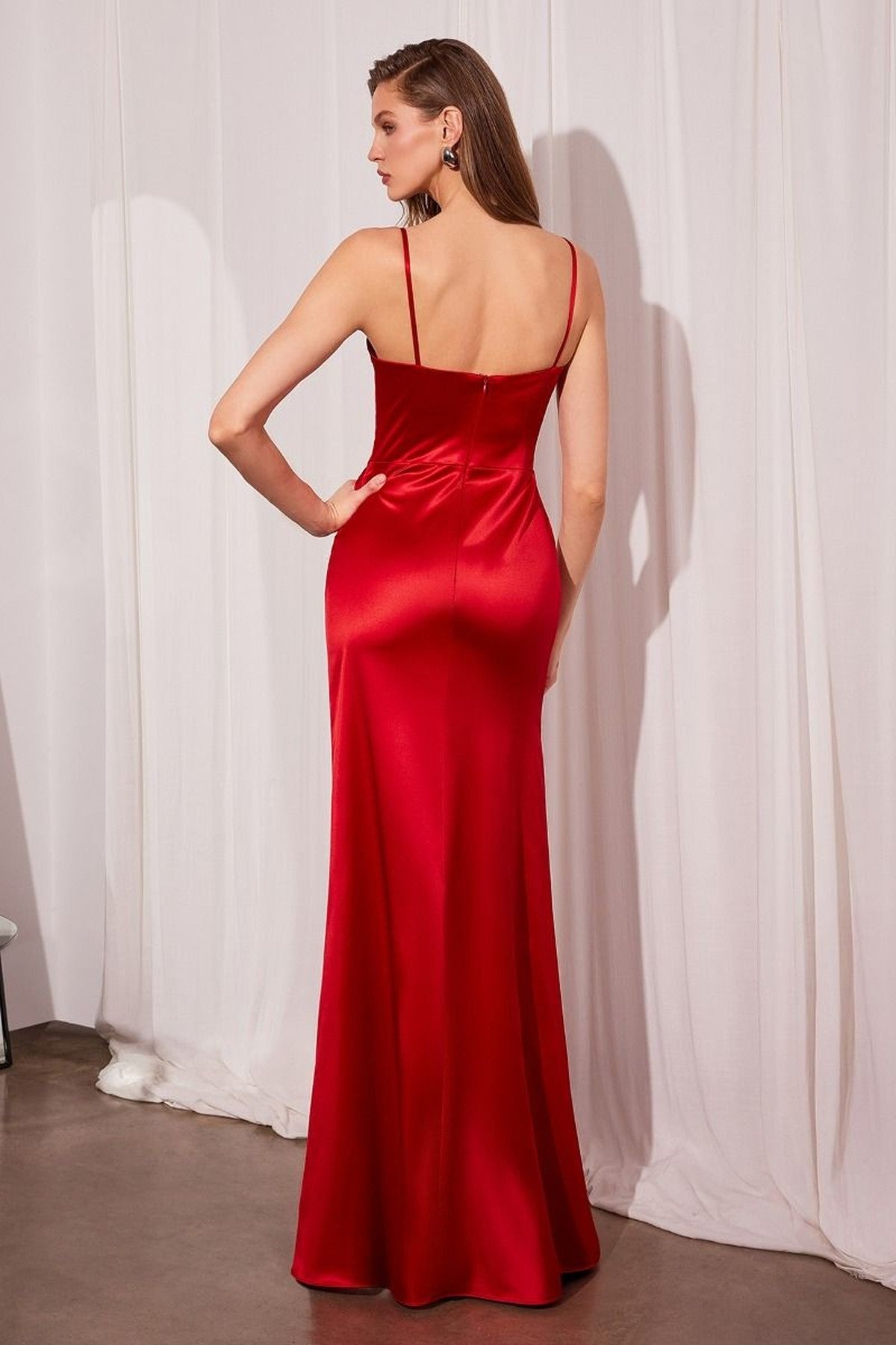 Vestido de Fiesta Largo de Satén Ajustado Ladivine Amoris T608 con Corsé y Abertura