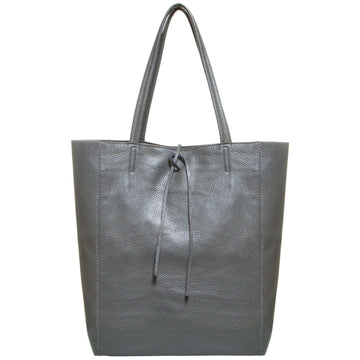 Gris oscuro