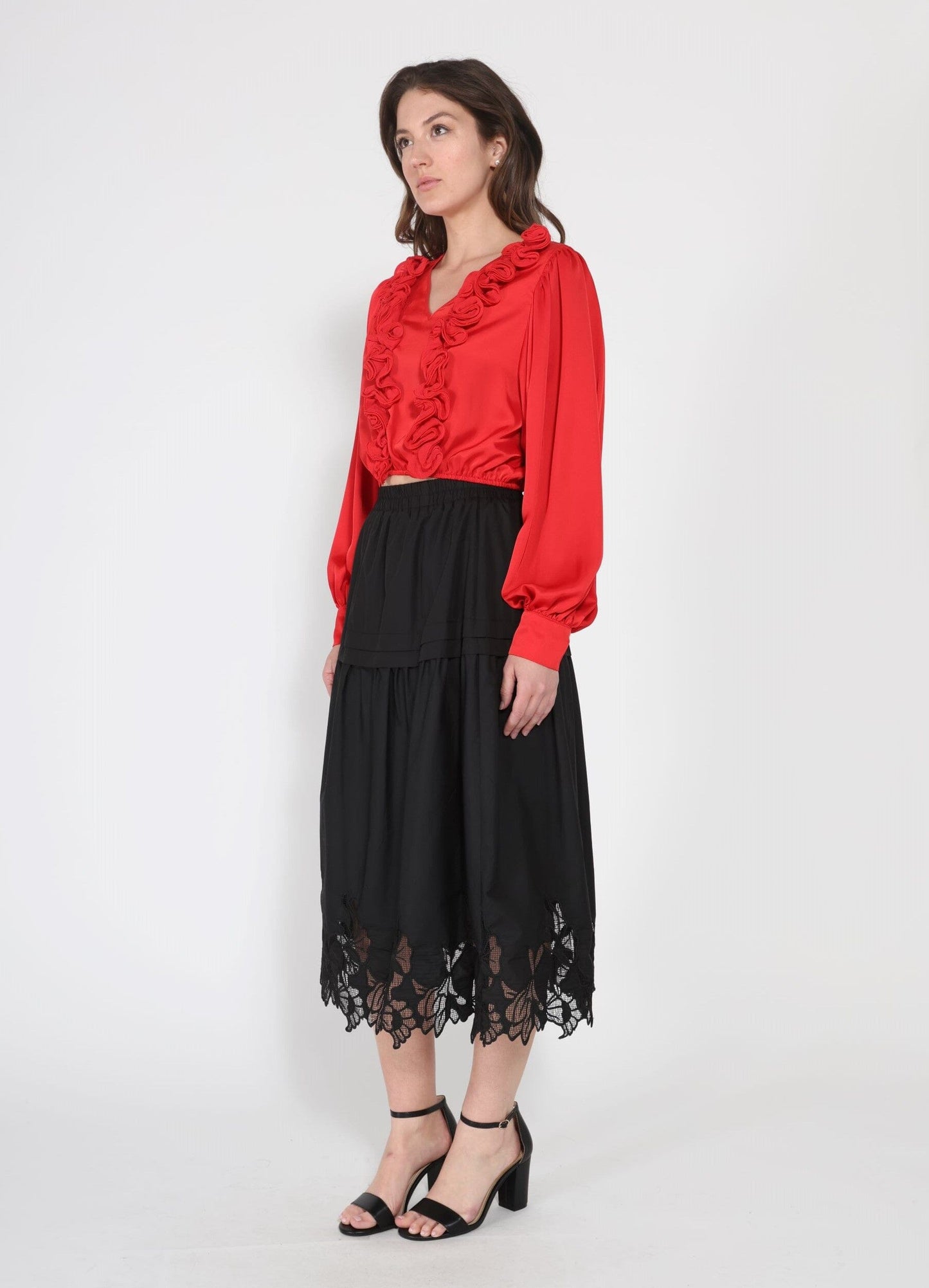 V-Neck Long Sleeve Ruffle Detailed Crop Top
